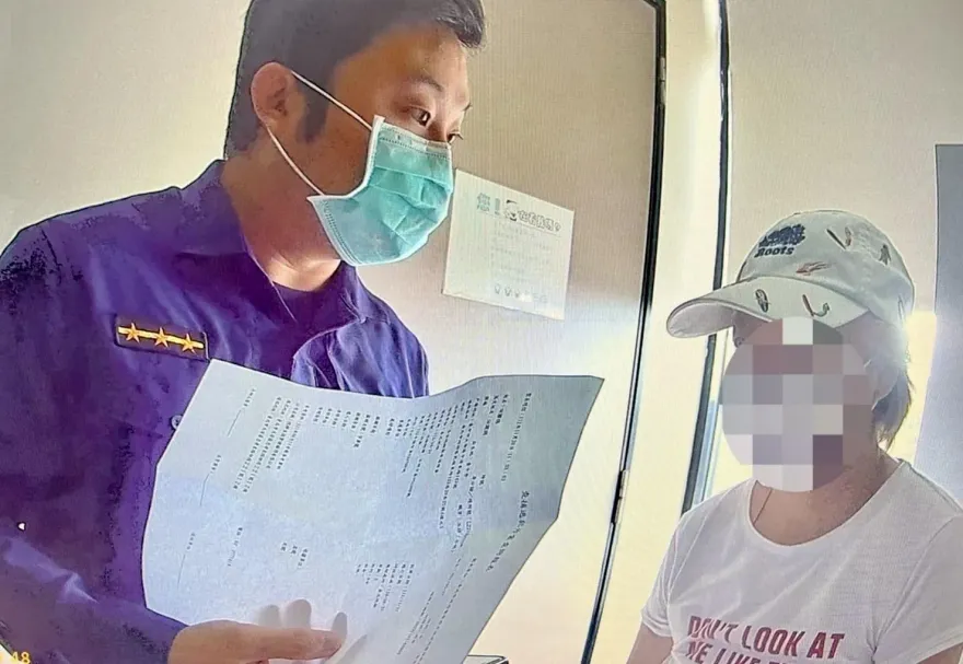 健康管理中心經營不善闆娘變看護　身揹4條通躲醫院遭逮