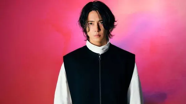 演唱會爆「砍人意外」！山下智久、車銀優登日本MTV演出…女觀眾受重傷送醫