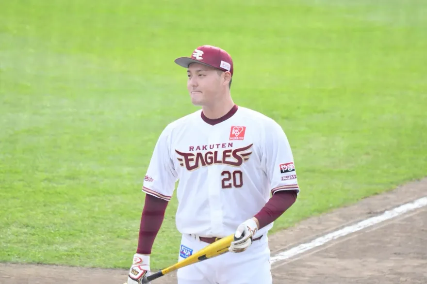 樂天牛棚主力被隊友聯合控霸凌！　露下體、情勒、摑巴掌樣樣來