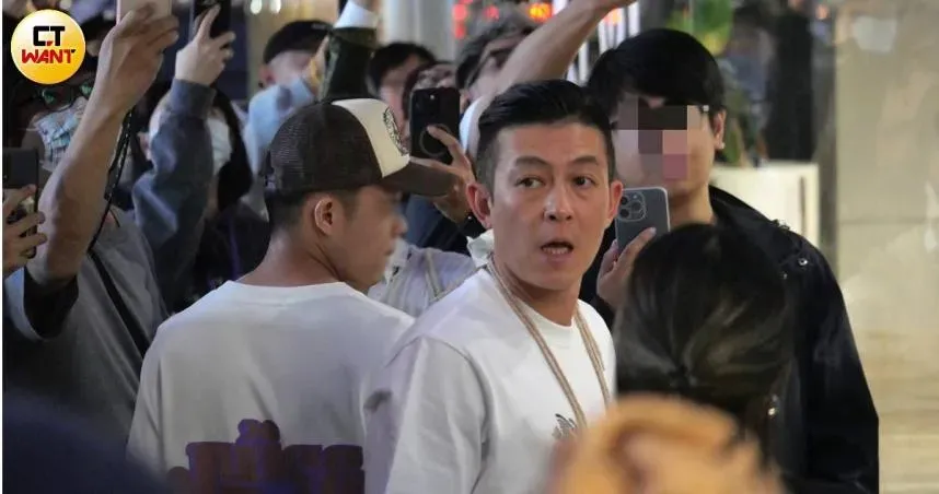 懶著理秦舒培？陳冠希來台累翻顯「驚人疲態」…老婆說話竟回贈大哈欠
