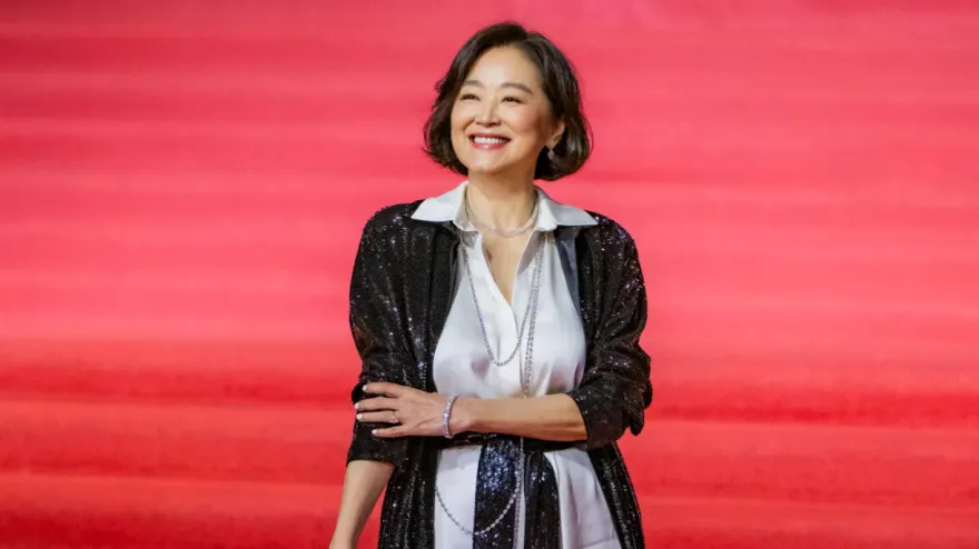 金馬60/林青霞走紅毯奪收視第一！69歲「永遠的東方不敗」吸60萬人搶看