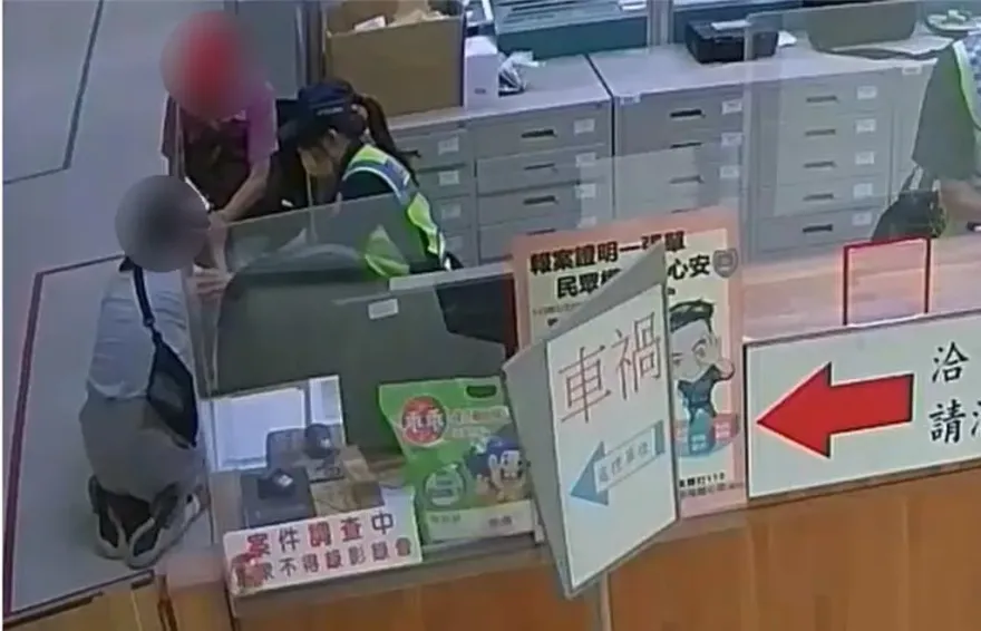 衝警局不是要報案！台中女跪地爆哭原因曝