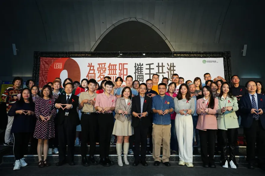 20年來首次！愛滋新增感染者跌破千例　羅一鈞揭「病例數下滑」原因