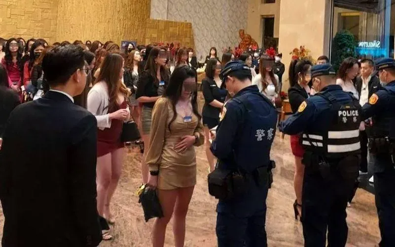 總統大選前夕警政署動員5300人擴大臨撿　UU妹子收起美腿乖乖配合