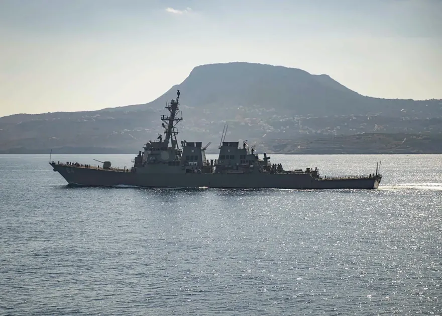 紅海商船遭葉門叛軍攻擊　美軍驅逐艦擊落多架無人機