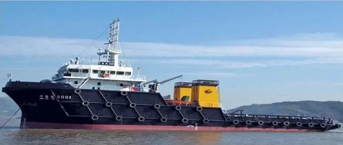 陸1400噸拖船清晨闖限制水域！距貓鼻頭不到3海浬....與我海巡船對峙遭驅離
