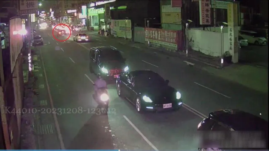 影/飛車追逐畫面曝！過戶8天新車追尾還肇逃　五股警連開13張罰單破7萬