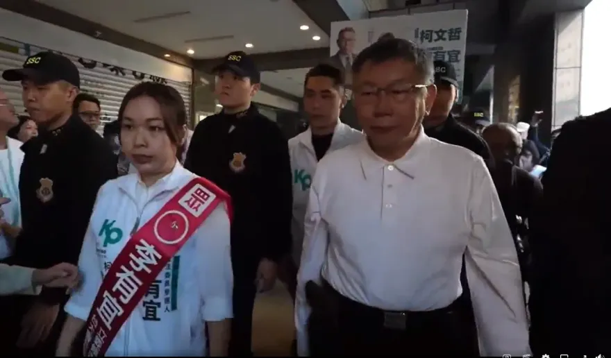 柯文哲一週內2次遇民眾嗆聲！他喊「臭屁沒藥醫啦！忘恩負義啦！白賊啦！」