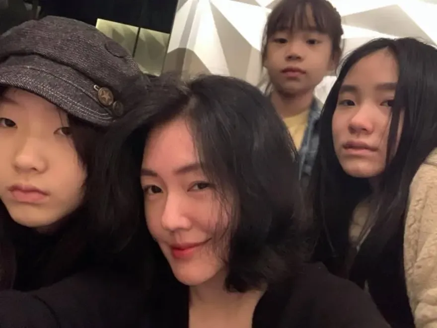 罕見動怒開罵！小S帶大女兒出門遇長輩…被說「二女兒較漂亮」怒：口無遮攔
