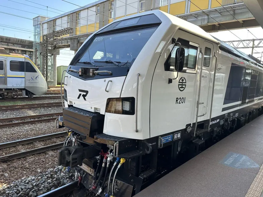 台鐵公司化倒數計時！新車R200、E500正式上路時間揭曉