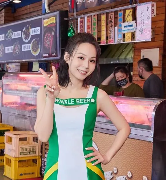 消失歌壇近6年！孫淑媚近況曝光...在熱炒店被直擊「當酒促」