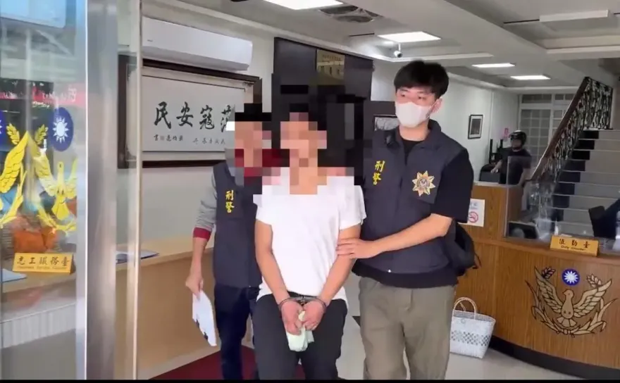 影/惡賊趁鄰居出國闖空門行竊　偷走30萬財物還盜刷50萬