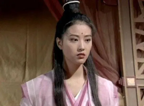 周海媚作品無數、人緣超級好！兩岸演藝大咖發文悼念