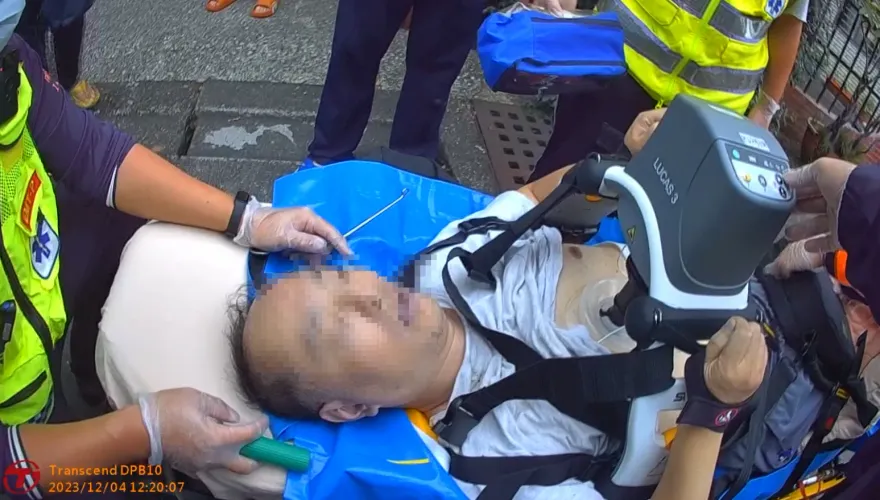 53歲男吃飯糰噎到！「臉色發紫」無法呼吸　搶救10h不幸身亡