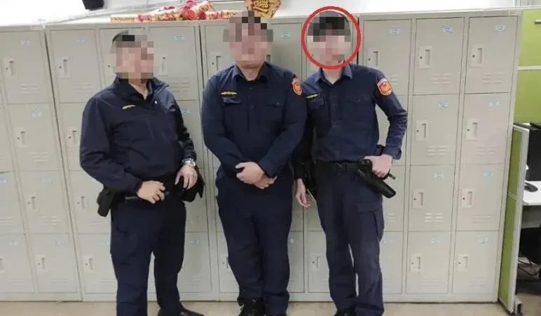 「警界許光漢」慶生失態　脫光光杯子遮下面…後果慘了