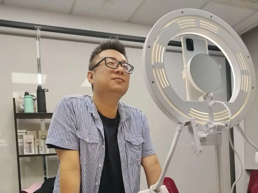 斜槓人生最吸睛！ 中天攝影記者成功轉型人氣直播主　今晚攜手三龍法師暢聊民俗文化