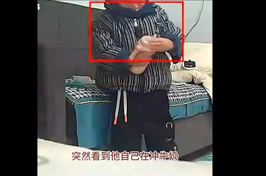 影/鼻酸！3歲娃獨留在家泡奶喝　用監控對母說「奶瓶洗乾淨了」