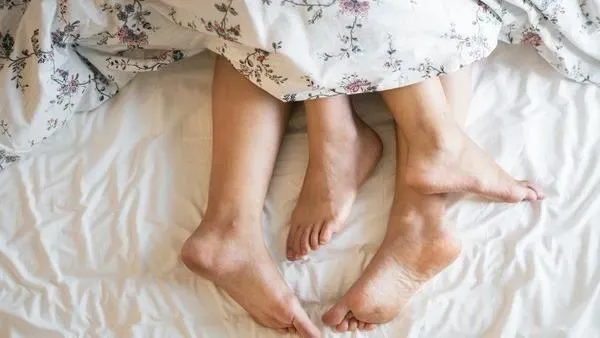 新婚妻激戰「沒流血」！人夫氣炸衝急診室逼驗處女　醫一看冷回：你不夠長