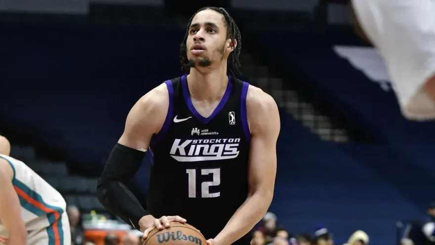 NBA國王隊球員驚傳涉嫌謀殺23歲女子　與19歲女友一起被逮！