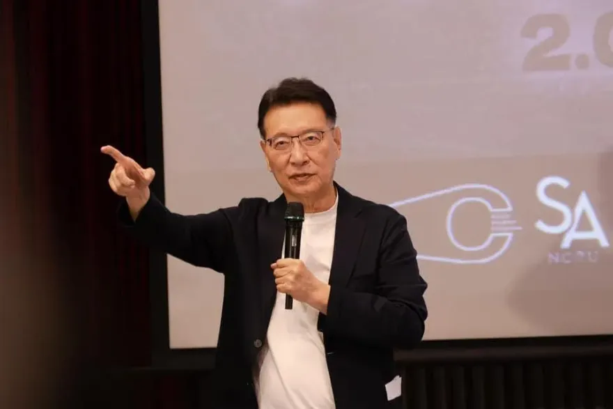 柯粉與韓粉高度重疊！　趙少康點名「辣個男人」該出力了