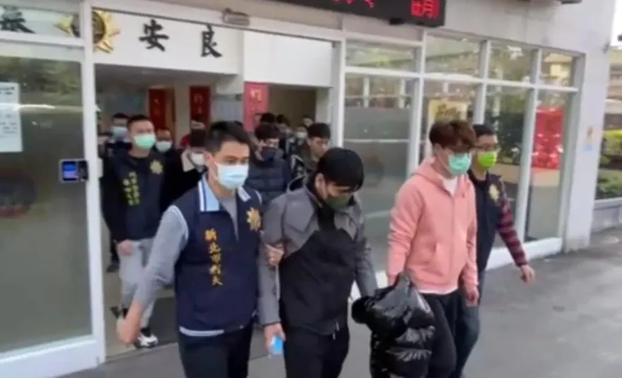 影/4中醫師勾結保險經紀人詐保　假看病真購物獲利千萬