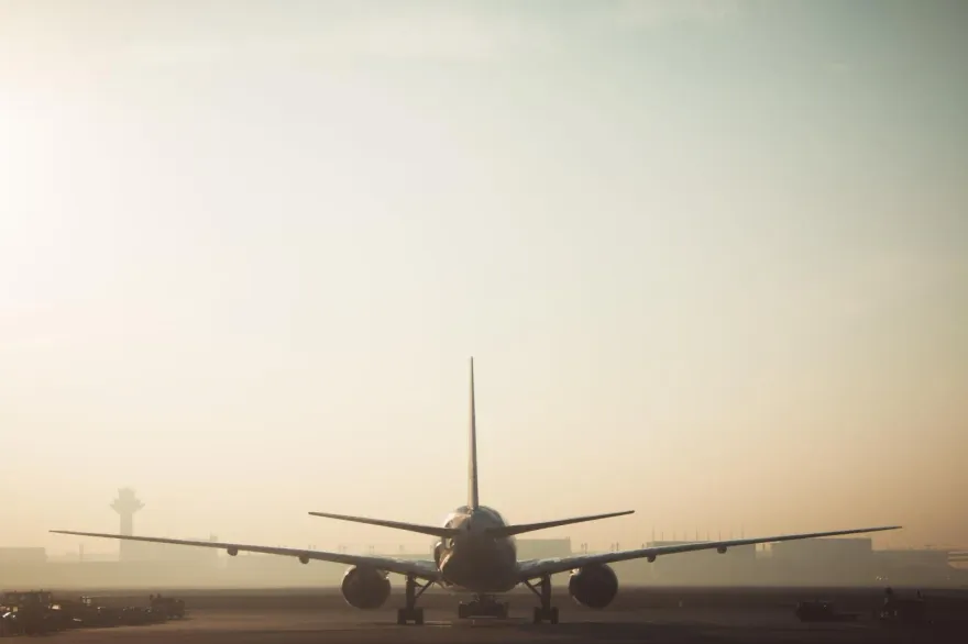 快訊/長榮航空班機舊金山載347名旅客「起飛前擦撞達美班機」　將向地勤代理公司求償