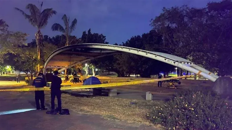 高雄公園66歲男子自焚身亡！身分被查出是議員兄長