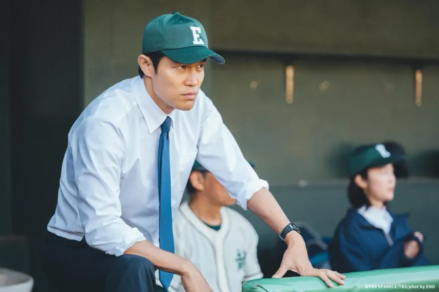 踏進甲子園！《下剋上球兒》動員5千名臨演…鈴木亮平驚呼：歡呼聲難忘