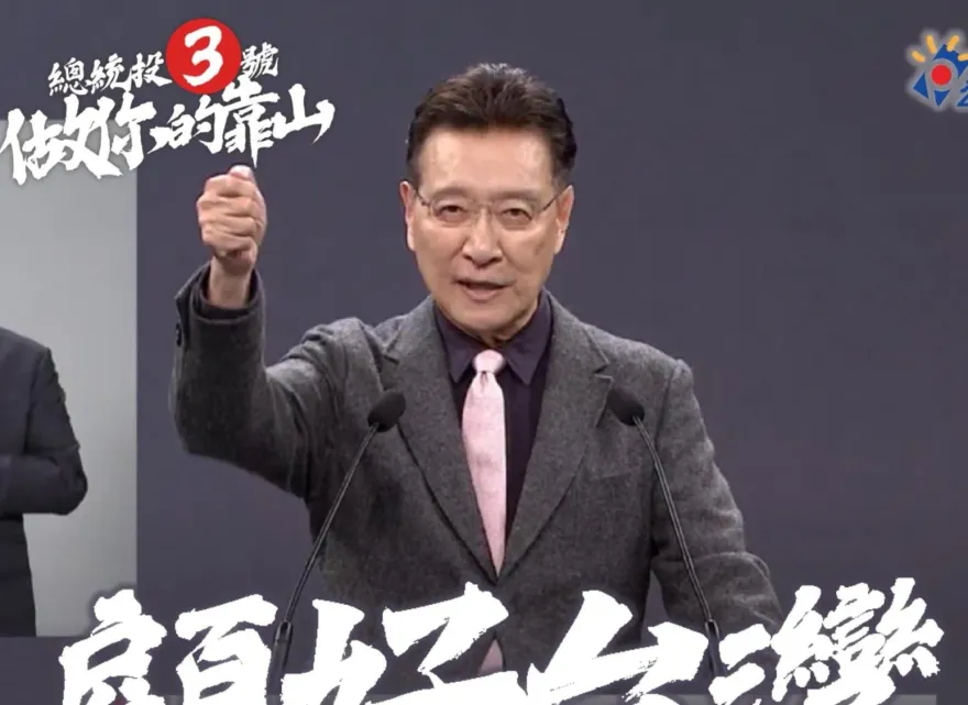 唯一副總統候選人政見會落幕！侯友宜大讚趙少康表現極佳：金句連連