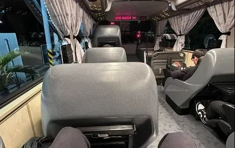 業配文？他狂吹「客運白金座艙」好高級　網噓爆：只有這時候還不錯