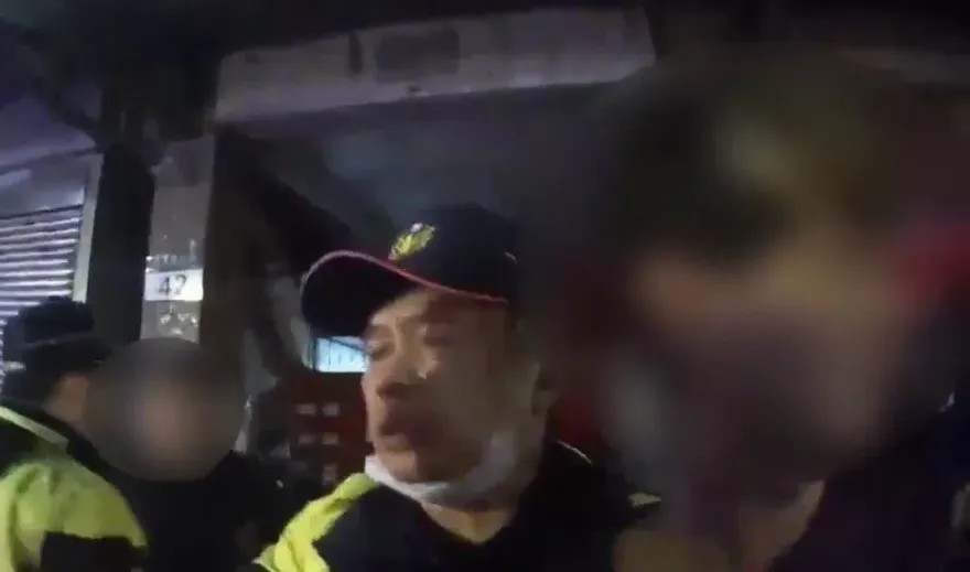 影/酒後六親不認！新店父子聖誕夜鬧事　親戚加入打成一團