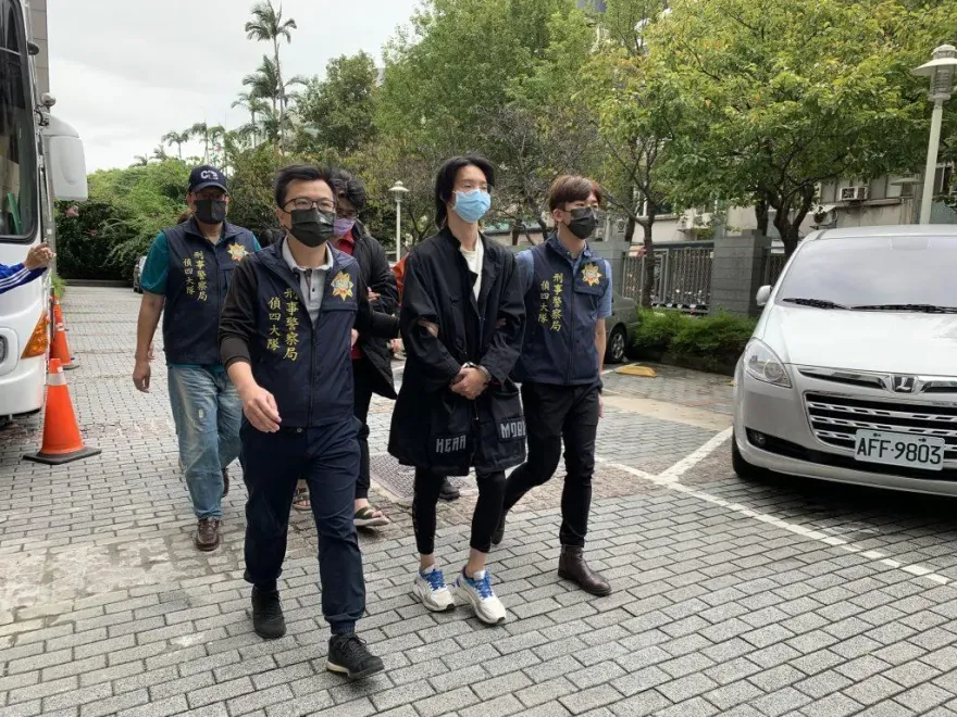 快訊/網紅小玉賣「換臉不雅片」撈逾千萬！119名人受害　判5年定讞