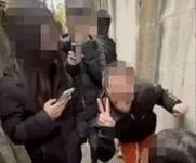 新北國三生喋血案！15歲惡女教室堵人被趕　同學悲訴：風紀股長保護同學被殺死