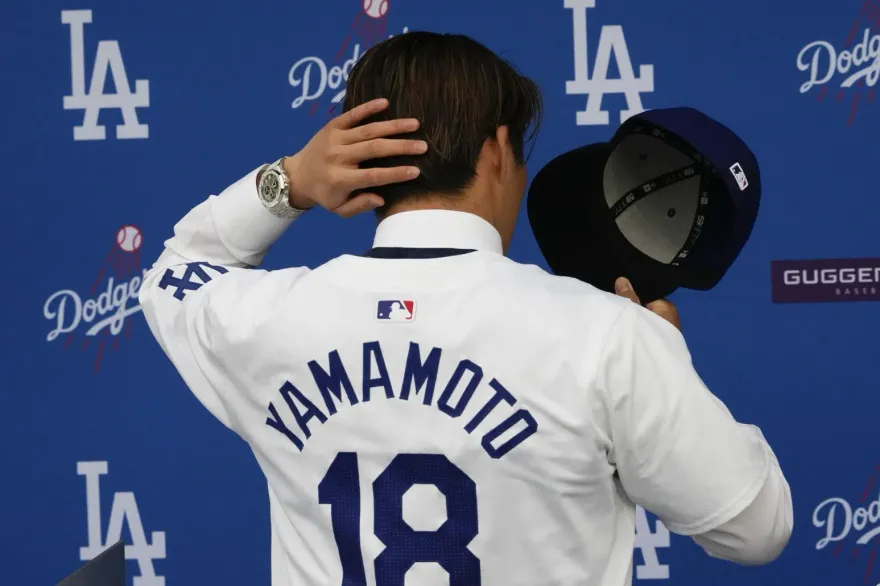 山本由伸戴哪牌手錶？「高級運動錶始祖」完全襯托百億身價