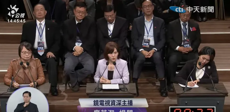 辯論會台下藍營大咖睡一片？曾銘宗澄清喊：角度問題