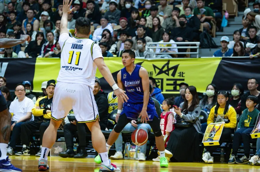 國王本季首吞二連敗！高國豪全場猛轟23分　攻城獅奪5連勝