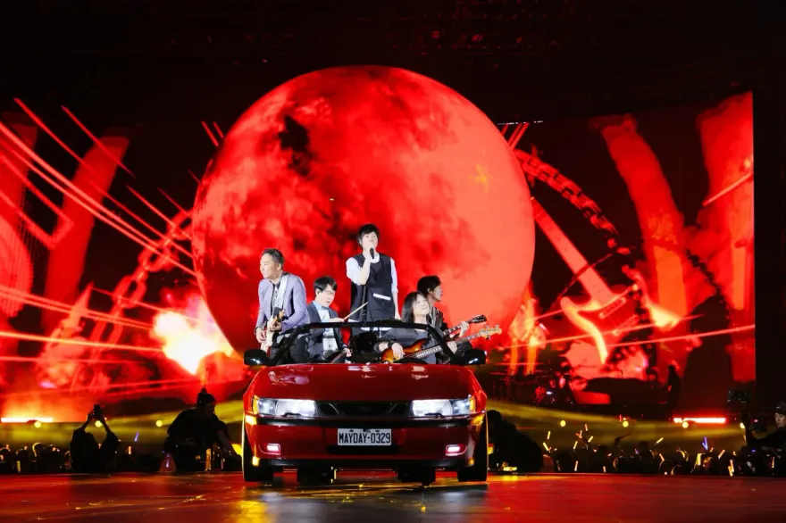 五月天阿信：一晚2輪！瑪莎嚇瘋踩煞車：注意你王子形象！