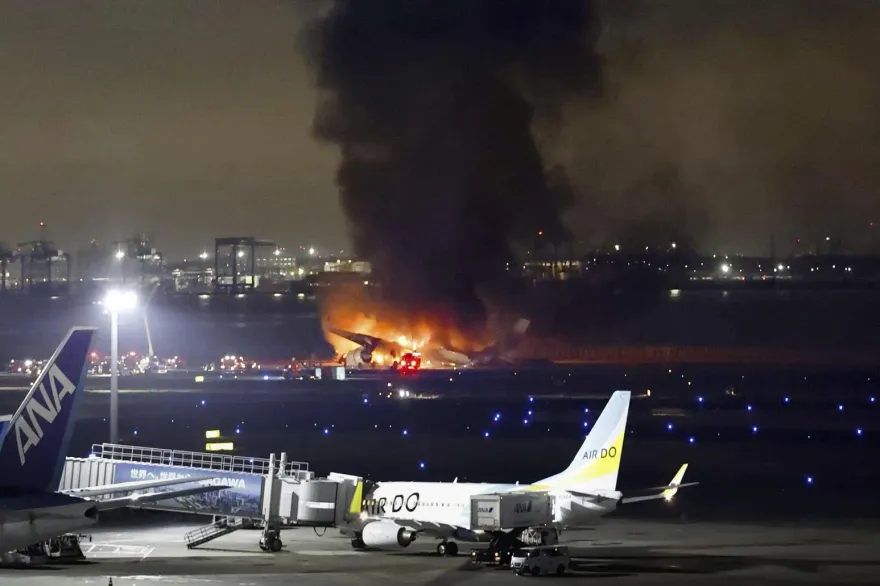 羽田機場空中巴士A350撞毀　機齡才2年多就報廢