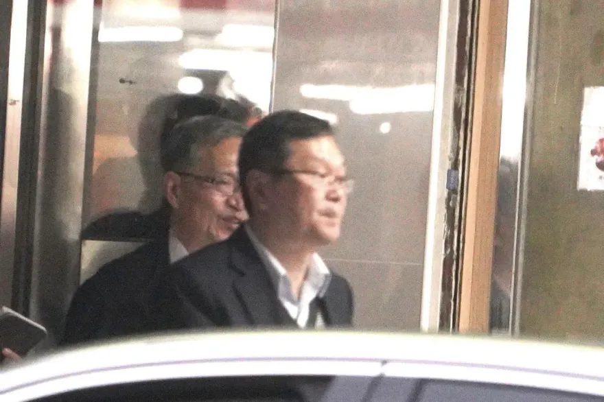 影/抓包薛瑞元「上班時間」見賴競辦總幹事！王鴻薇：高端秘密比賴清德選情重要