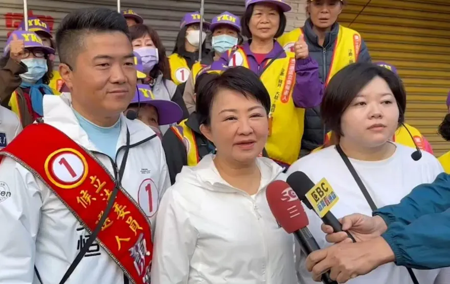 選前黃金周陪顏寬恒掃街　「藍營一姐」盧秀燕喊：會當配合度最高的助選員