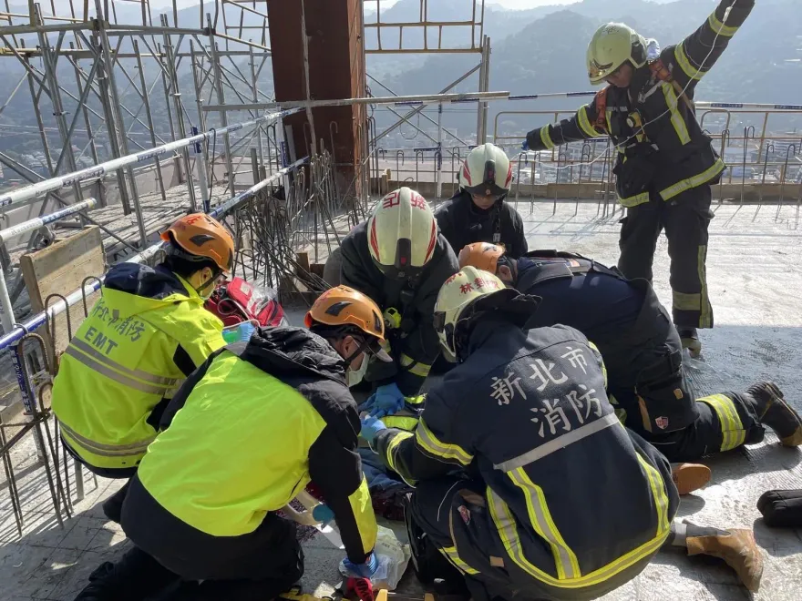 新店62歲工人41樓拆防護網　墜落39樓「爆頭亡」今午相驗