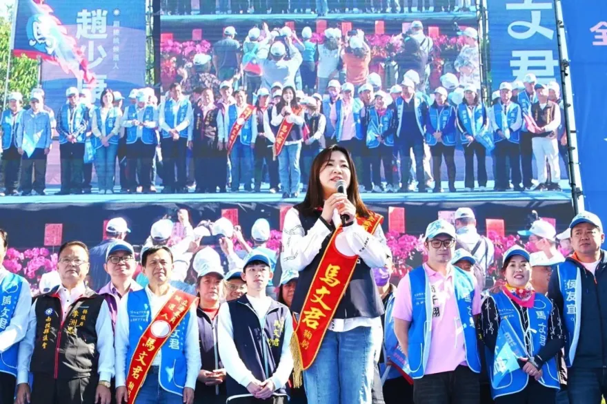 郭璽又口出狂言！嗆藍營女戰神「老女人」、「肥成那樣」　馬文君4聲明轟爆民進黨