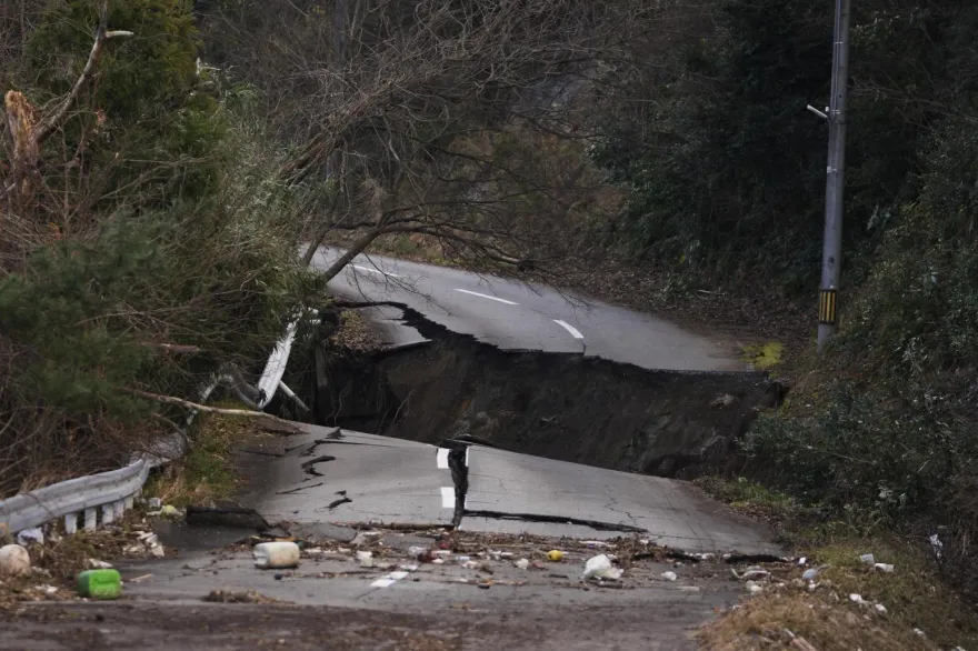 日本輪島市驚現「大規模山崩」跡象　市府急發避難令