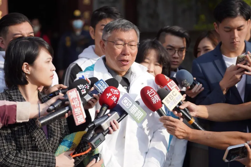 高端疫苗的問題不在合約　柯文哲：重點是水面下的90%