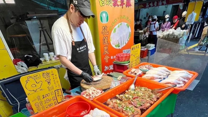 賣雞腿「上進形象」崩壞！沈建宏遭女友爆約砲N個奶妹　竟喊：花錢的不算劈腿