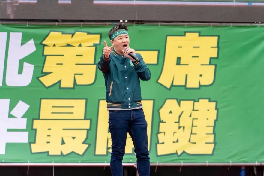 參加吳崢選前之夜！名嘴李正皓開車將婦人撞到骨折　本人回應了