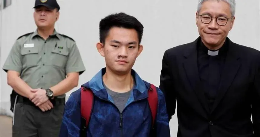 港男陳同佳狠殺女友「4年還沒來台投案」　港議員同意自首：期望公平審訊