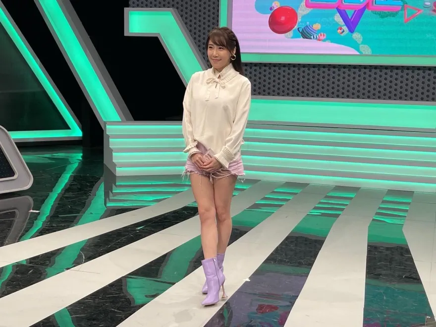 「最美雙胞胎」依依離婚！妹妹佩佩：不意外　怕掃到愛莉莎莎颱風尾認一度想刪留言