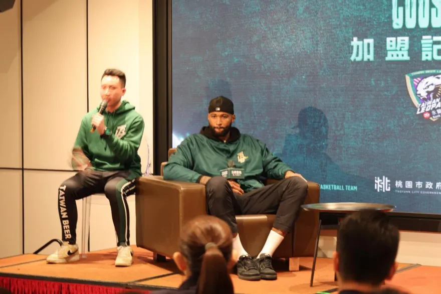 完全不想回NBA！卡森斯：能因為籃球走訪世界各地很開心