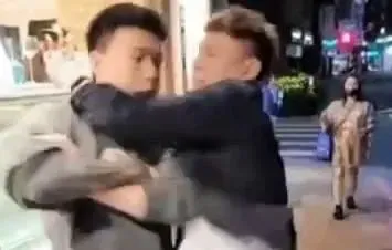 Toyz告「超哥」殺人未遂！律師搖頭：頂多傷害罪罰錢了事